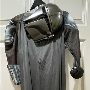 Kids Medium Mandelorian costume.